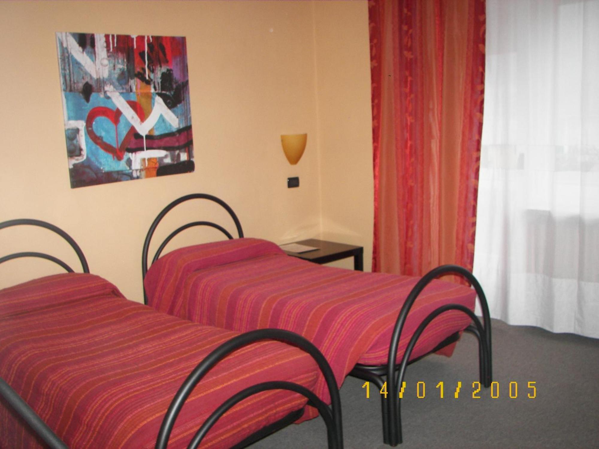 Albergo Sangrila Lanzo Torinese Exteriér fotografie